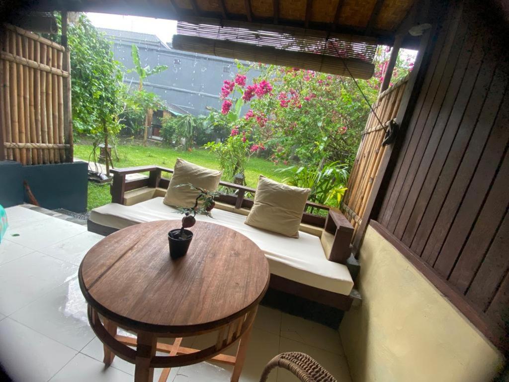 Pomelo Guest House Ubud  Exterior photo