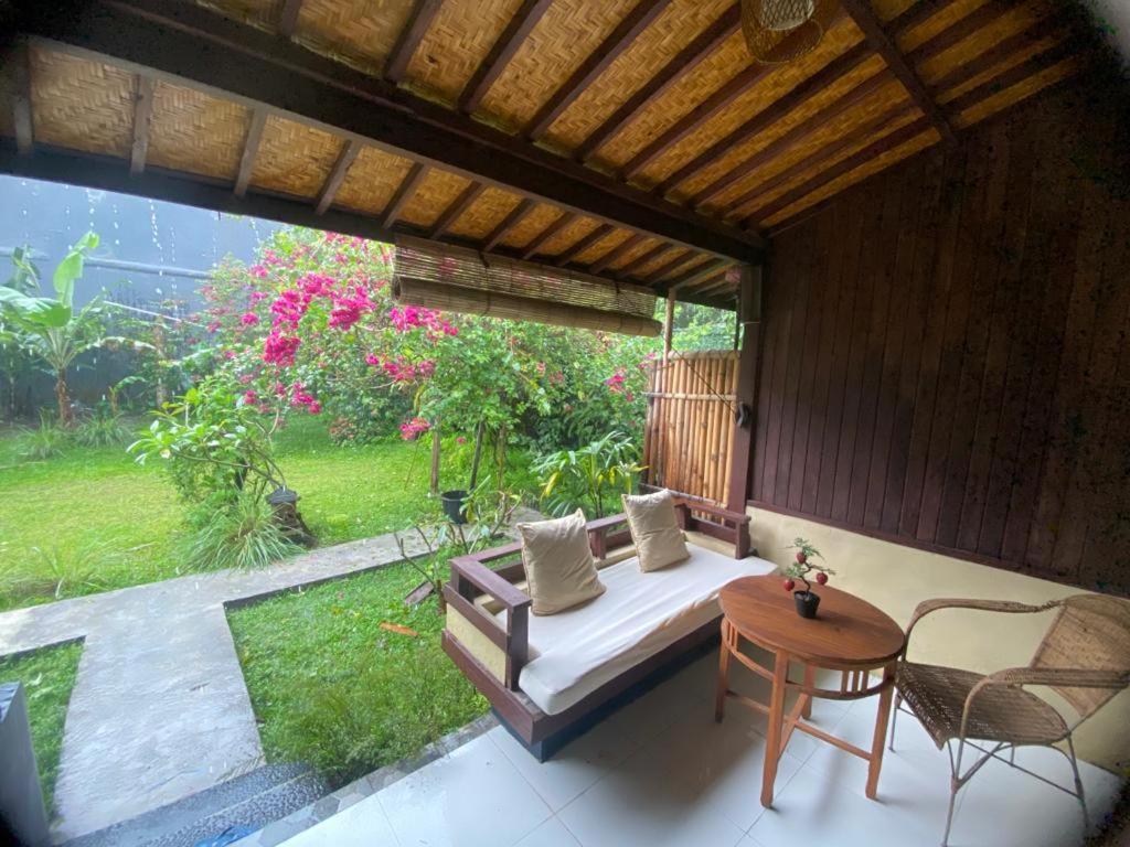 Pomelo Guest House Ubud  Exterior photo